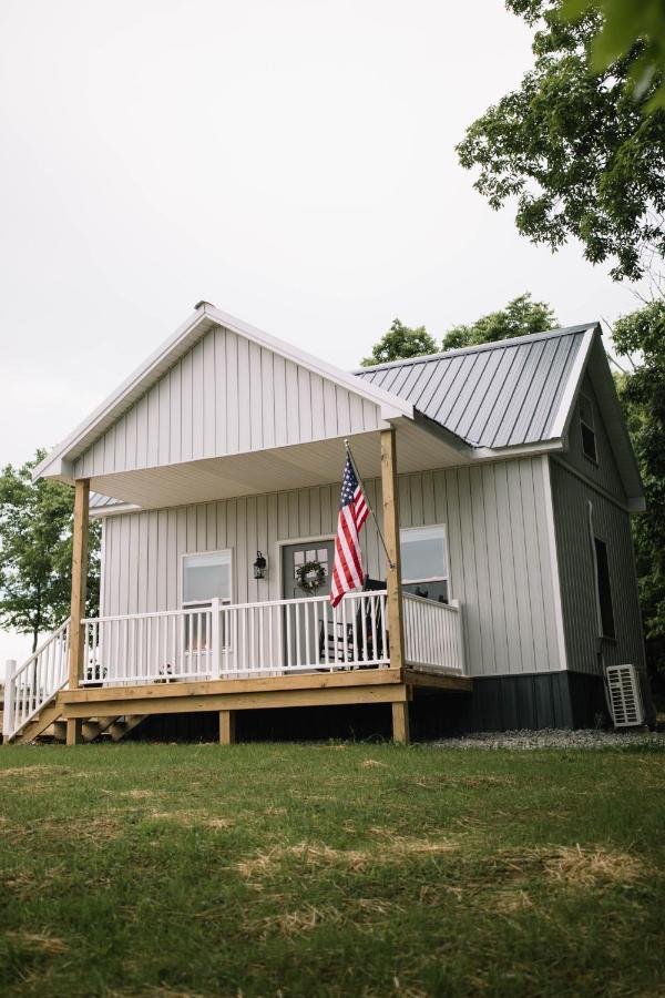Сasa de vacaciones New Tiny On 250 Acre Dairy Farm Near Ark *